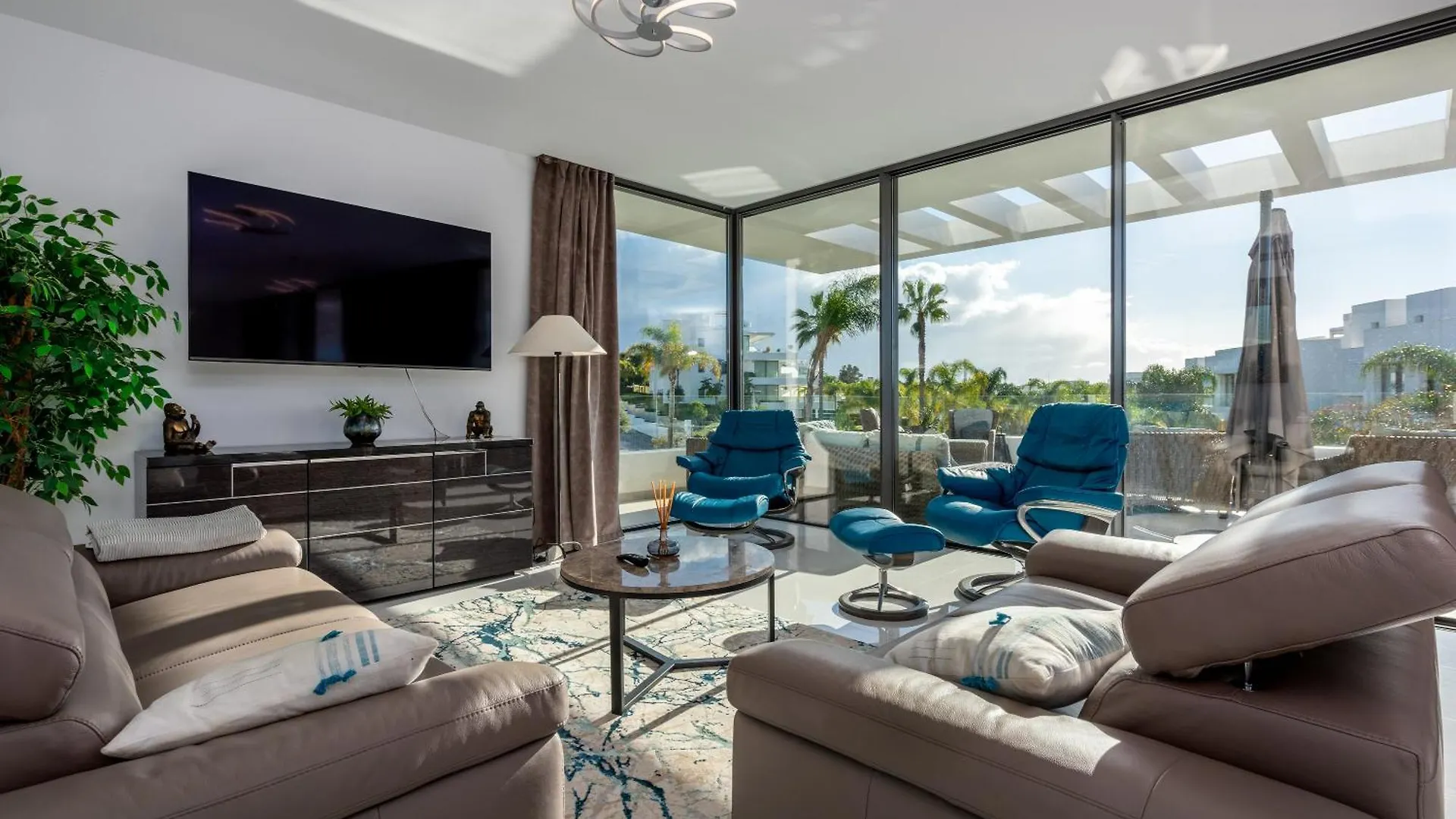 Duplex Penthouse In Cataleya Apartment Estepona Spain